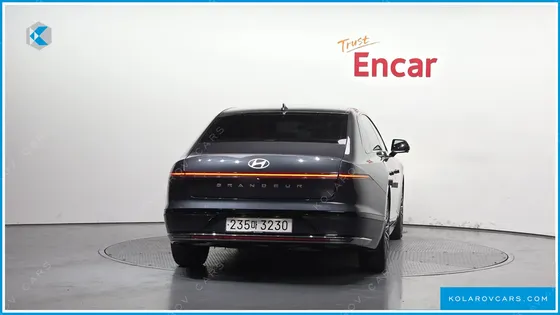 HYUNDAI GRANDEUR CALLIGRAPHY