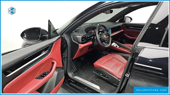 PORSCHE MACAN BASE 4