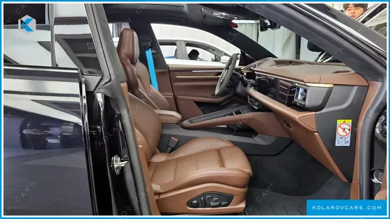 PORSCHE MACAN TURBO