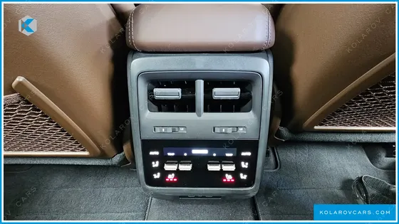 PORSCHE MACAN TURBO