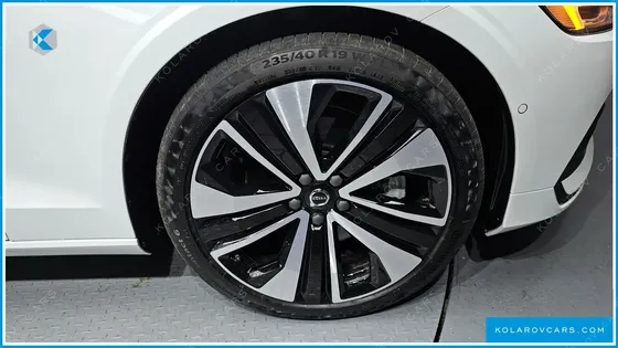 VOLVO S60 B5 ULTIMATE BRIGHT