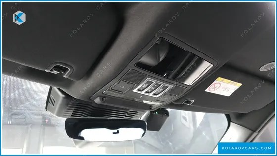 LAND ROVER DISCOVERY P360 R-DYNAMIC SE