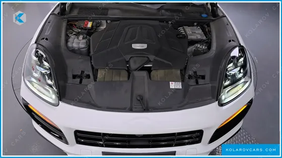 PORSCHE CAYENNE 3.0 COUPE