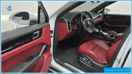 PORSCHE CAYENNE 3.0 COUPE