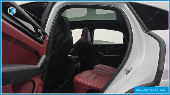PORSCHE CAYENNE 3.0 COUPE