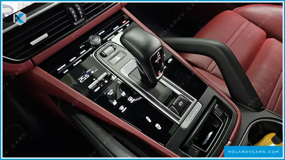 PORSCHE CAYENNE 3.0
