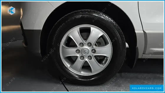 HYUNDAI STAREX 4WD CAMPING CAR