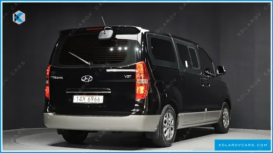 HYUNDAI STAREX URBAN 9-SEATER