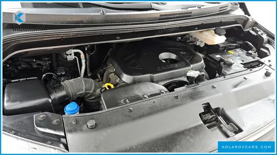 HYUNDAI STAREX URBAN 9-SEATER