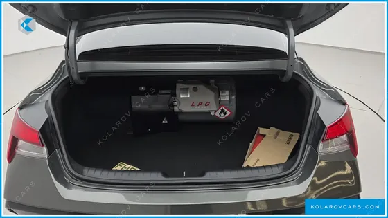 HYUNDAI ELANTRA (AVANTE) 1.6 LPI (RENT CAR)