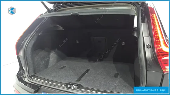 VOLVO XC40 B4 ULTIMATE BRIGHT