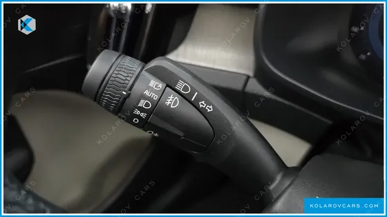 VOLVO XC40 B4 ULTIMATE BRIGHT