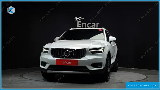 VOLVO XC40 B4 INSCRIPTION