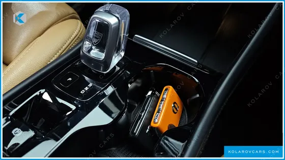 VOLVO XC40 B4 INSCRIPTION