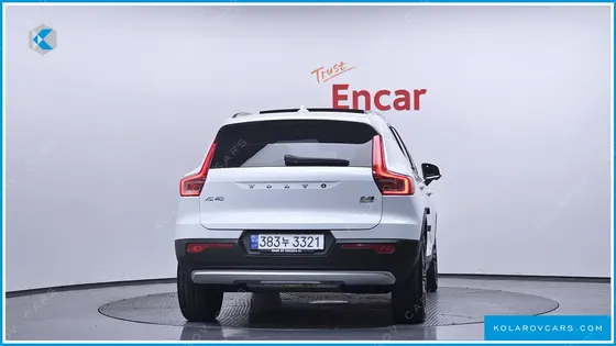 VOLVO XC40 B4 INSCRIPTION