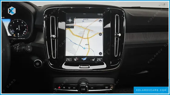 VOLVO XC40 B4 INSCRIPTION