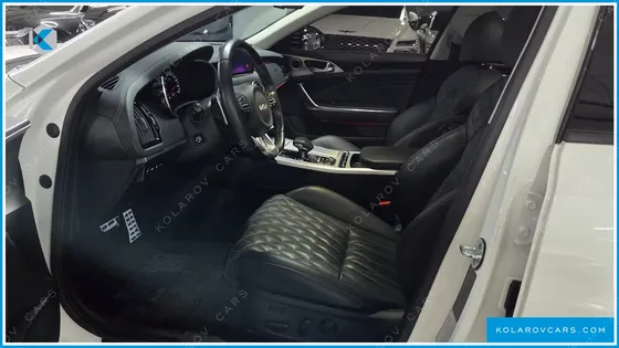 KIA STINGER 2.5 AWD MASTERS
