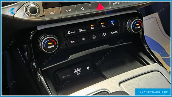 KIA STINGER 2.5 AWD MASTERS