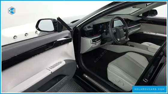 HYUNDAI GRANDEUR 2,5 GASOLINE 2WD