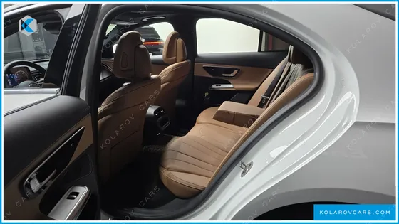 MERCEDES E-CLASS E200 AVANTGARDE