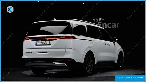 KIA CARNIVAL 9-SEATER SIGNATURE