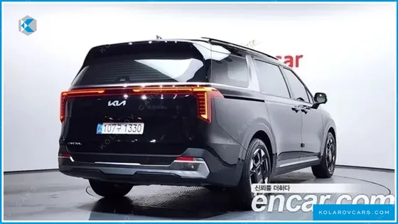 KIA CARNIVAL 9-SEATER NOBLESSE