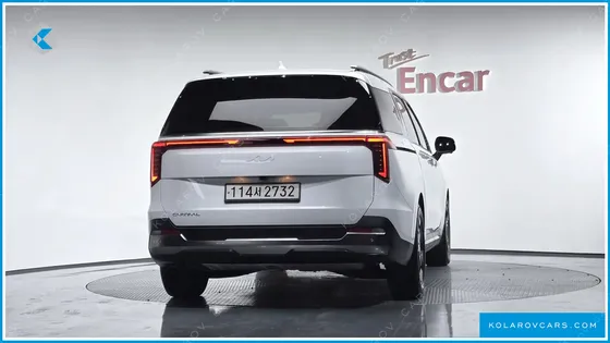 KIA CARNIVAL 9-SEATER NOBLESSE