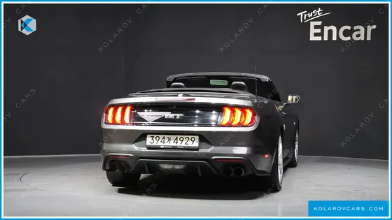 FORD MUSTANG GT CONVERTIBLE