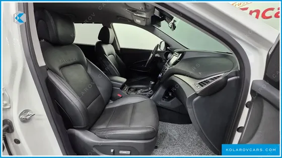 HYUNDAI MAXCRUISE GAS 3.3 4WD