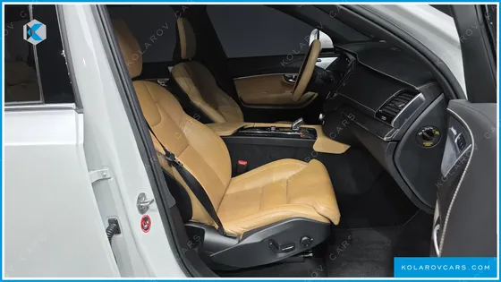 VOLVO XC90 B6 INSCRIPTION