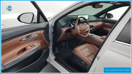 GENESIS GV70 2.5T GASOLINE 2WD