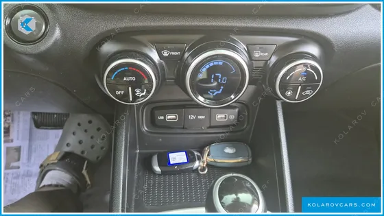 HYUNDAI VENUE 1.6 MODERN PLUS