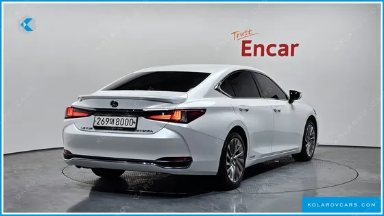 LEXUS ES LUXURY PLUS