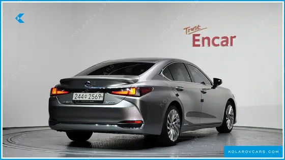 LEXUS ES LUXURY PLUS