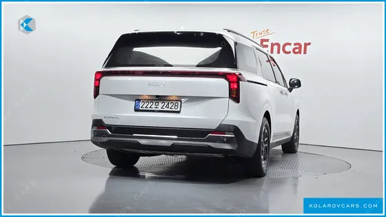 KIA CARNIVAL 9-SEATER NOBLESSE