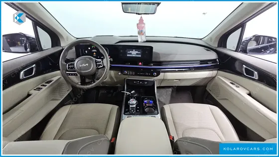 KIA CARNIVAL 9-SEATER HI LIMOUSINE