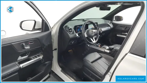 MERCEDES GLB-CLASS GLB220