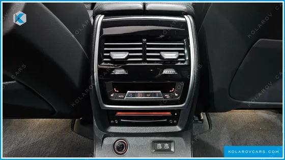 BMW X7 XDRIVE 30D DESIGN PURE EXCELLENT 6-SEATER