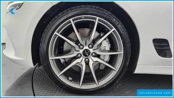 GENESIS G70 GASOLINE 2.5T 2WD