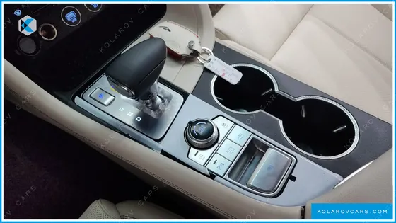 GENESIS G70 GASOLINE 2.5T 2WD