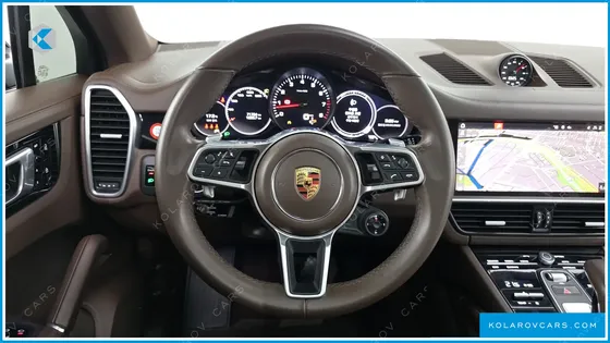 PORSCHE CAYENNE 3.0 COUPE