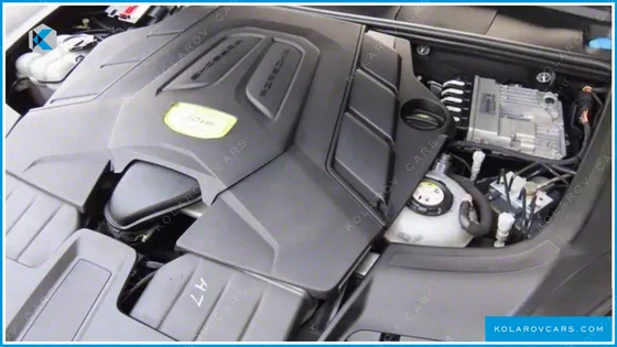 PORSCHE CAYENNE 3.0 E-HYBRID