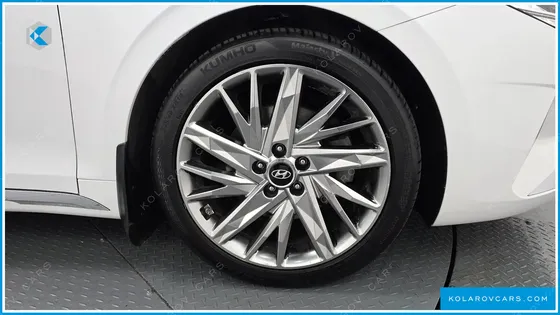 HYUNDAI GRANDEUR 2.5