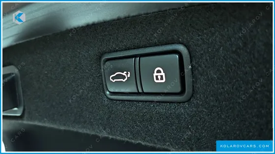 GENESIS G90 3.8 AWD