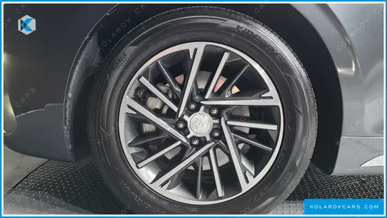 HYUNDAI GRANDEUR 3.0 LPI RENT CAR