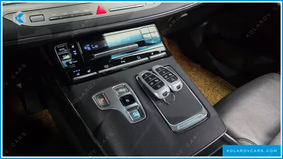 HYUNDAI GRANDEUR 3.0 LPI RENT CAR