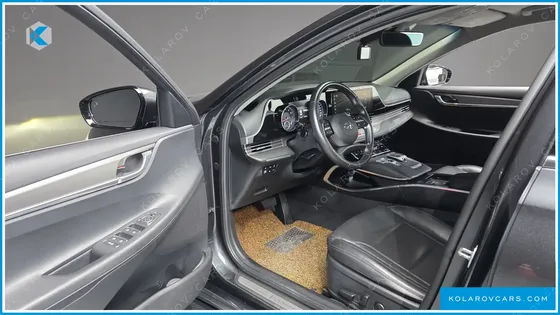 HYUNDAI GRANDEUR 3.0 LPI RENT CAR