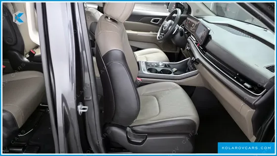 KIA CARNIVAL 9-SEATER PRESTIGE