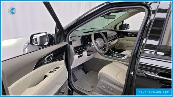 KIA CARNIVAL GASOLINE 4-SEATER HI LIMOUSINE