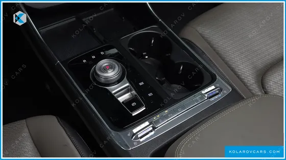 KIA CARNIVAL HEV 7SEATER GRAVITY